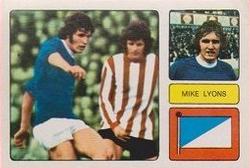 1973-74 FKS Wonderful World of Soccer Stars Stickers #88 Mick Lyons Front