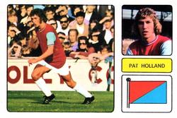 1973-74 FKS Wonderful World of Soccer Stars Stickers #265 Pat Holland Front