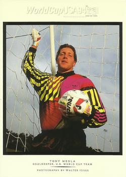 1994 Upper Deck World Cup Contenders English/Spanish - Walter Iooss Portraits #WI6 Tony Meola Front