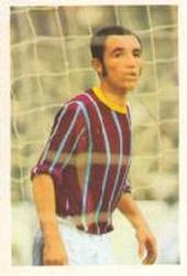 1970-71 FKS Publishers Soccer Stars Gala Collection Stickers #83 John Loughlan Front