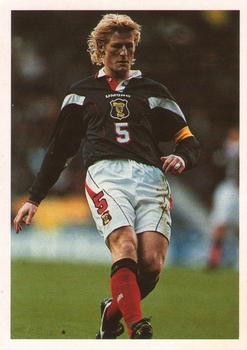 1998 Brooke Bond International Soccer Stars #8 Colin Hendry Front
