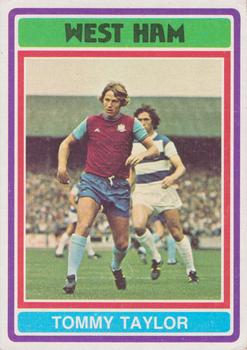 1976-77 Topps Footballer #184 Tommy Taylor Front