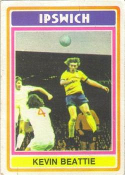 1976-77 Topps Footballer #40 Kevin Beattie Front