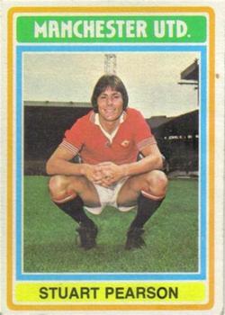 1976-77 Topps Footballer #60 Stuart Pearson Front