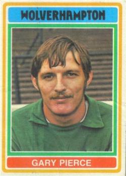 1976-77 Topps Footballer #79 Gary Pierce Front