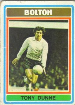 1976-77 Topps Footballer #302 Tony Dunne Front