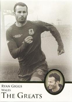 2013 Futera Unique World Football #108 Ryan Giggs Front
