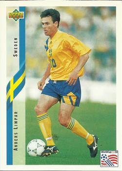 1994 Upper Deck World Cup Contenders English/Spanish #90 Anders Limpar Front