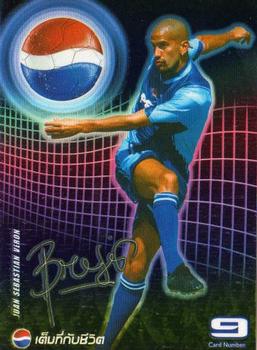 2002 Pepsi World Football Stars #9 Juan Sabastian Veron Front