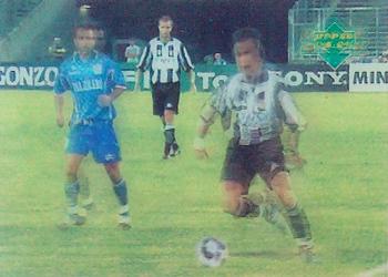 1998 Upper Deck Juventus FC - Living Pictures #LP1 Angelo Di Livio Front
