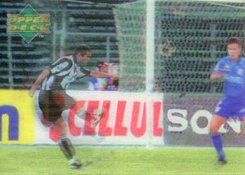 1998 Upper Deck Juventus FC - Living Pictures #LP3 Zinedine Zidane Front