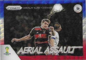 2014 Panini Prizm FIFA World Cup Brazil - Aerial Assault Prizms Blue and Red Blue Wave #2 Miroslav Klose Front