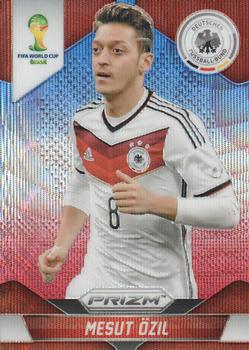 2014 Panini Prizm FIFA World Cup Brazil - Prizms Blue and Red Blue Wave #88 Mesut Ozil Front