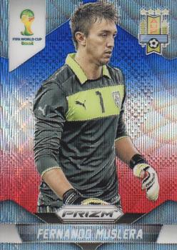 2014 Panini Prizm FIFA World Cup Brazil - Prizms Blue and Red Blue Wave #189 Fernando Muslera Front
