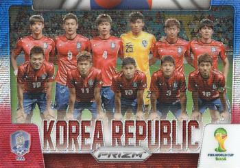 2014 Panini Prizm FIFA World Cup Brazil - Team Photos Prizms Blue and Red Blue Wave #24 Korea Republic Front