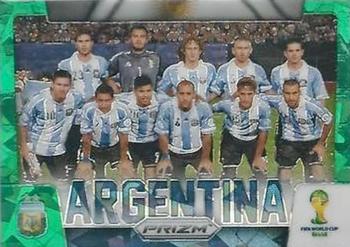 2014 Panini Prizm FIFA World Cup Brazil - Team Photos Prizms Green Crystal #2 Argentina Front
