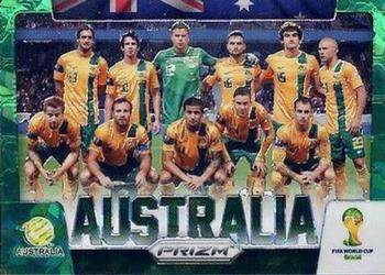 2014 Panini Prizm FIFA World Cup Brazil - Team Photos Prizms Green Crystal #3 Australia Front