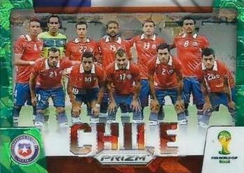 2014 Panini Prizm FIFA World Cup Brazil - Team Photos Prizms Green Crystal #8 Chile Front