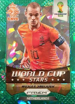 2014 Panini Prizm FIFA World Cup Brazil - World Cup Stars Prizms Green Crystal #22 Wesley Sneijder Front