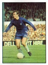 1971-72 Panini Football 72 #52 Peter Houseman Front