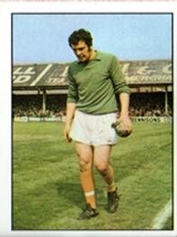 1971-72 Panini Football 72 #28 John Burridge Front