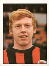 1971-72 Panini Football 72 #120 Geoff Hutt Front