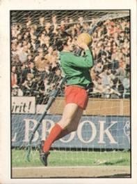 1971-72 Panini Football 72 #177 Ray Clemence Front