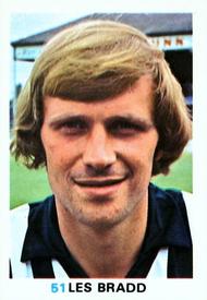 1977-78 FKS Publishers Soccer Stars #51 Les Bradd Front