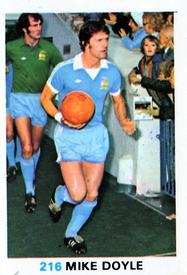 1977-78 FKS Publishers Soccer Stars #216 Mick Doyle Front