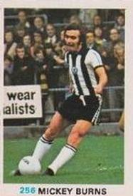 1977-78 FKS Publishers Soccer Stars #256 Micky Burns Front