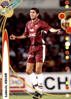 1999-00 DS France Foot #111 Ludovic Asuar Front