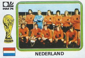 1974 Panini FIFA World Cup Munich Stickers #233 Echipa Olanda Front