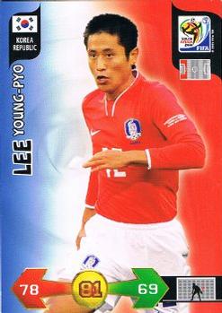 2010 Panini Adrenalyn XL World Cup (International Edition) #NNO Lee Young-Pyo Front
