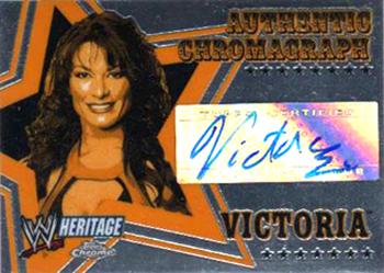 2006 Topps Heritage Chrome WWE - Autographs #NNO Victoria Front