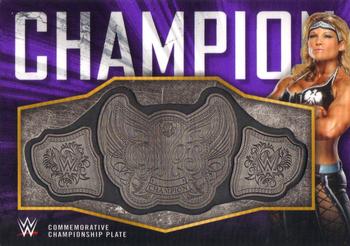 2018 Topps WWE Women's Division - Commemorative Championship Relic Purple #CC-BP Beth Phoenix Front