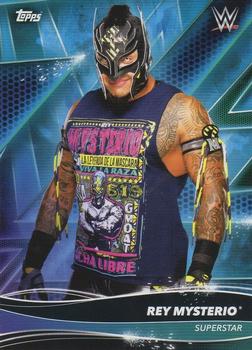 2021 Topps WWE Superstars #101 Rey Mysterio Front