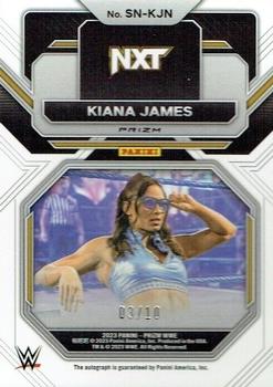 2023 Panini Prizm WWE - Sensational Signatures Prizms Gold #SN-KJN Kiana James Back