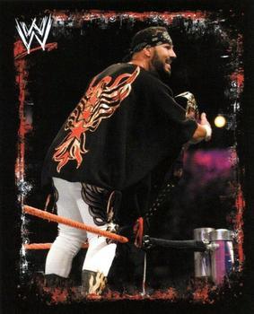 2009 Topps WWE Rivals Spanish #50 Chavo Guerrero Front