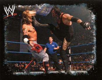 2009 Topps WWE Rivals Spanish #222 Undertaker Front
