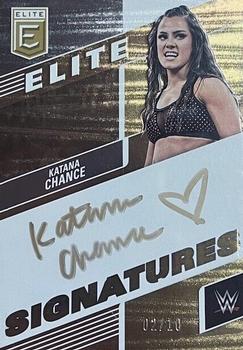 2023 Donruss Elite WWE - Elite Signatures Gold #ES-KCH Katana Chance Front