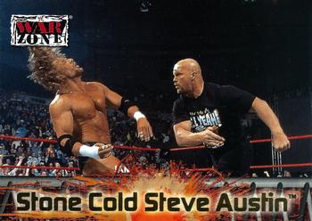 2001 Fleer WWF Raw Is War #77 Stone Cold Steve Austin  Front