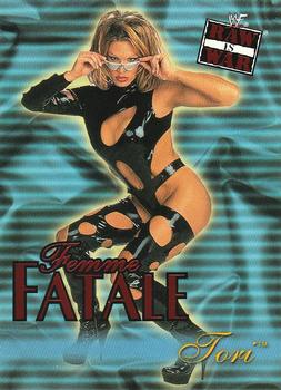 2001 Fleer WWF Raw Is War - Femme Fatale #5FF Tori  Front