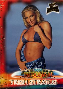 2001 Fleer WWF The Ultimate Diva Collection - Gold #99 Trish Stratus Front