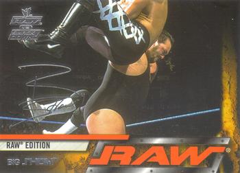 2002 Fleer WWE Raw vs. SmackDown #15 Big Show  Front