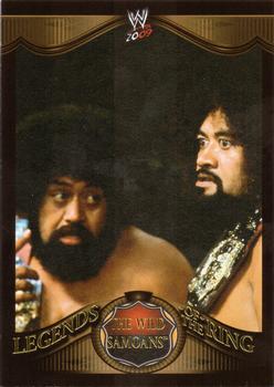 2009 Topps WWE - Legends of the Ring Gold #18 The Wild Samoans Front